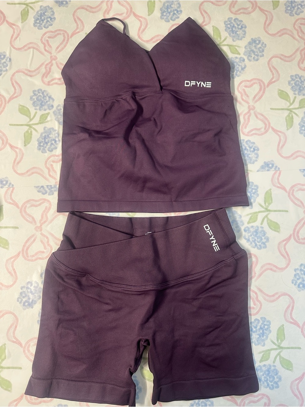 DFYNE Women's Purple High-Waist Performance Shorts Leggings